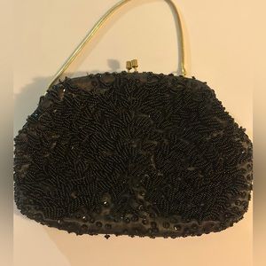 Styled by Simon bag- vintage bag ‘50’s.